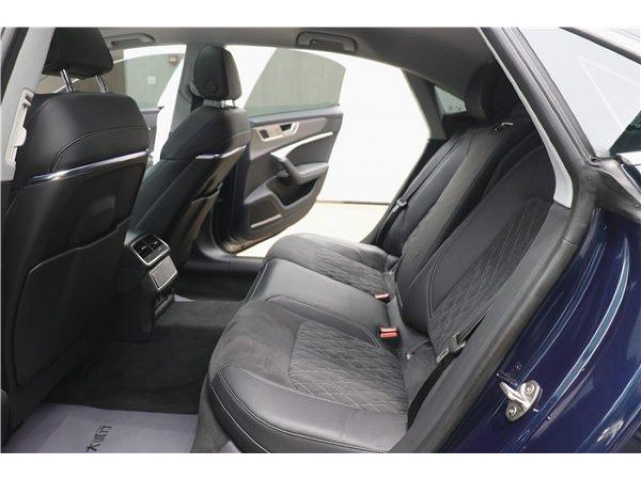Audi A7L 45 TFSI 2024