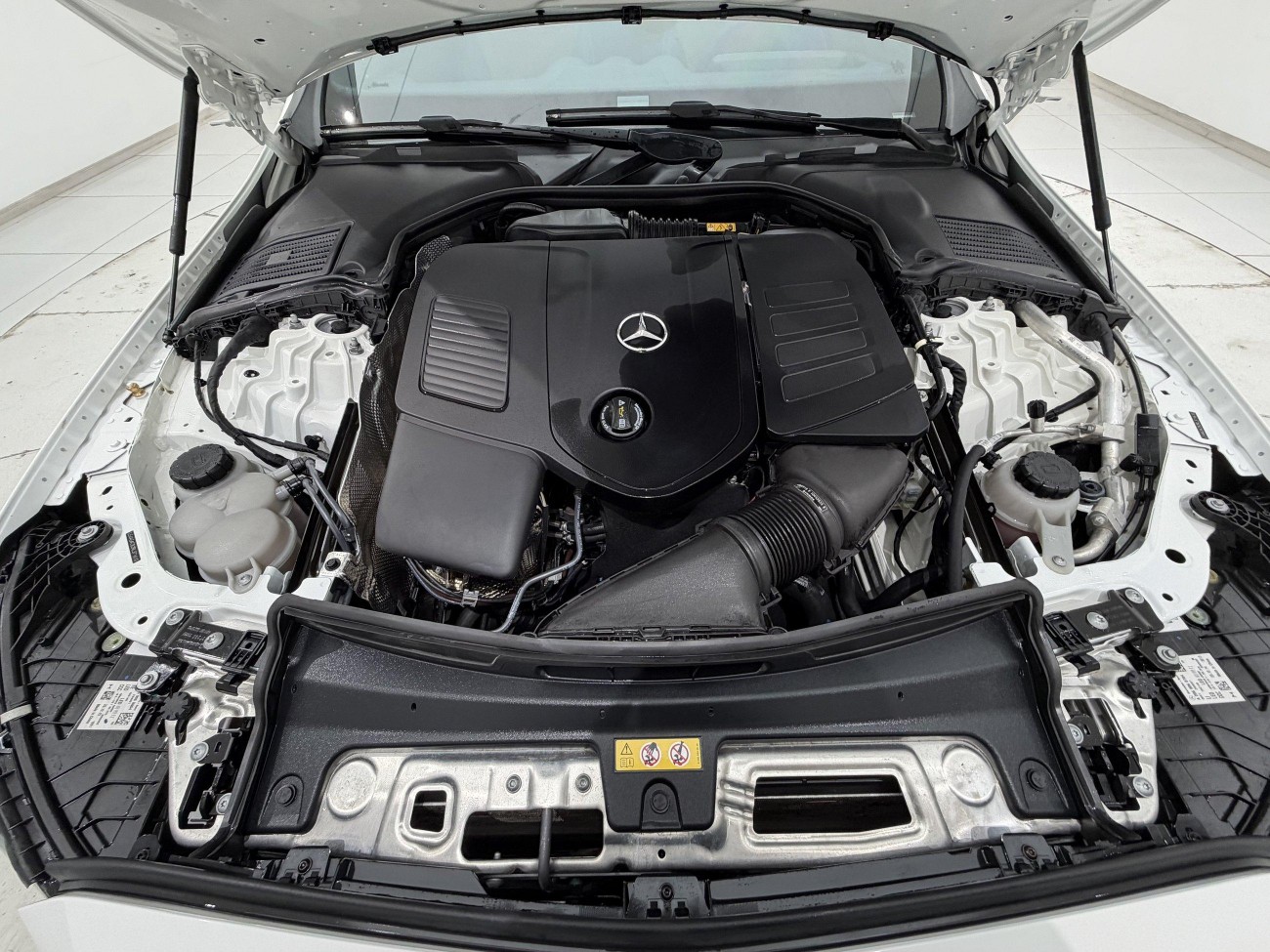 Mercedes-Benz C 260 L 2024
