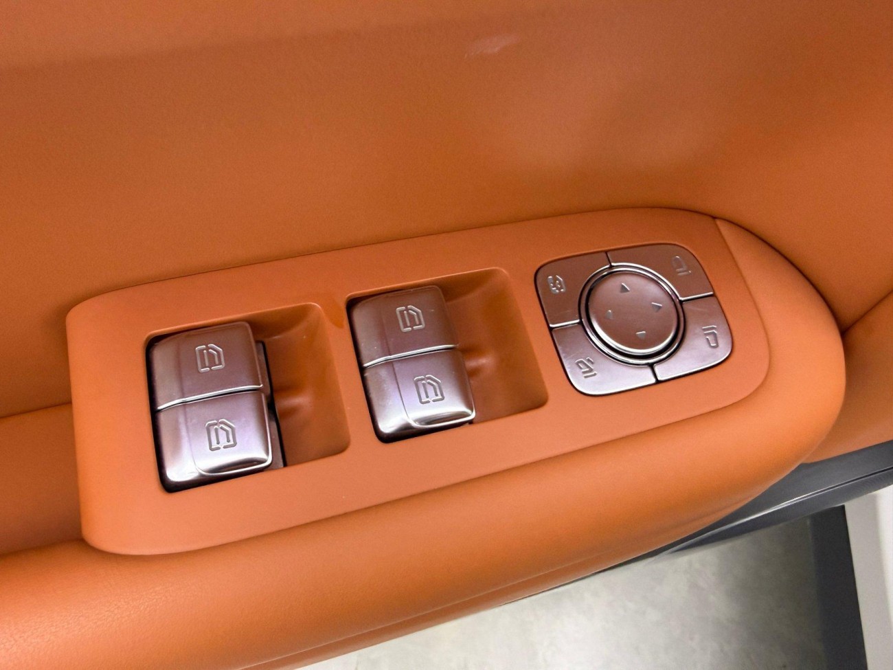 Li Auto L6 2025