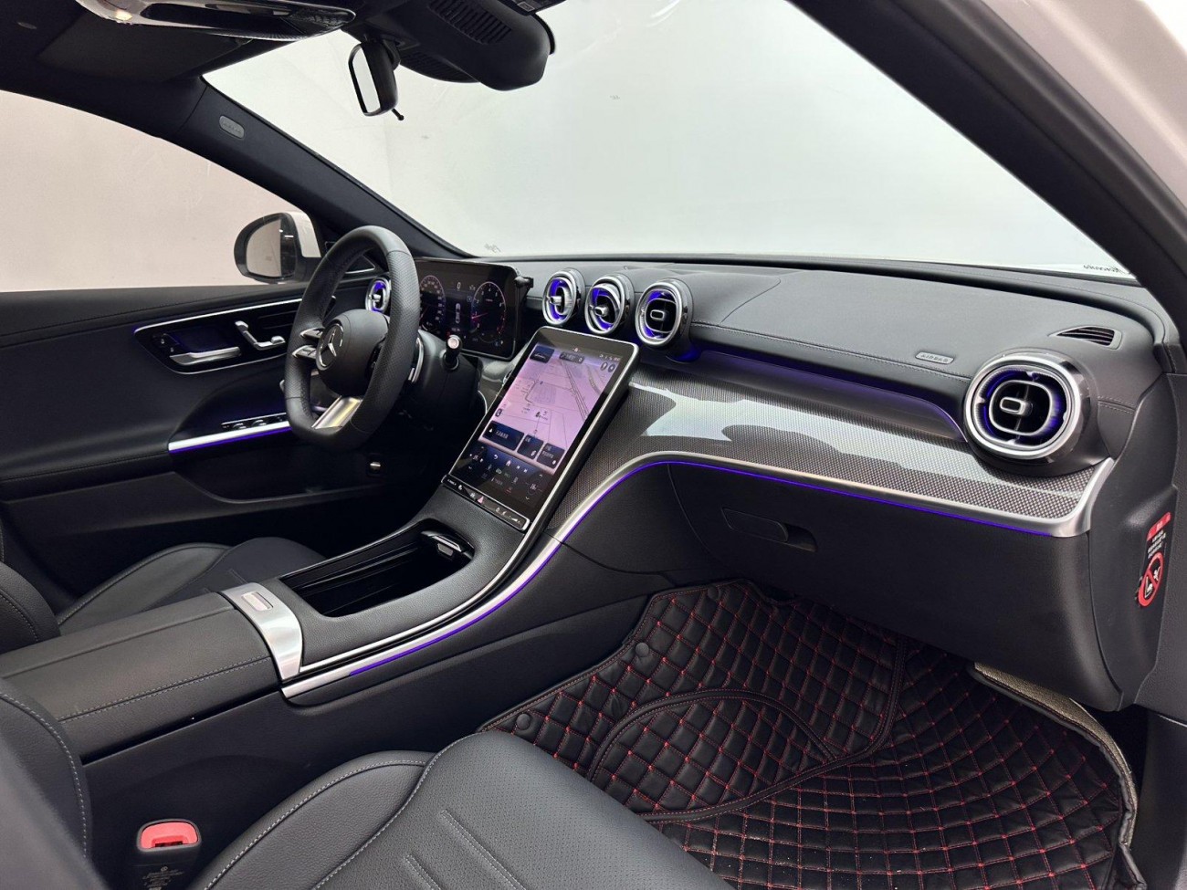 Mercedes-Benz C 260 L 2024
