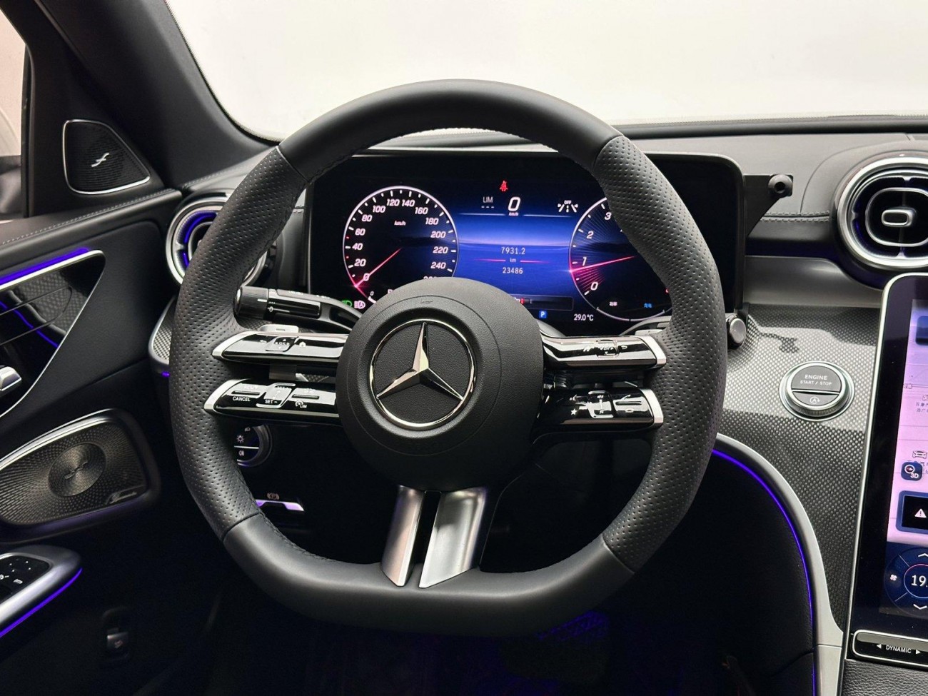 Mercedes-Benz C 260 L 2024