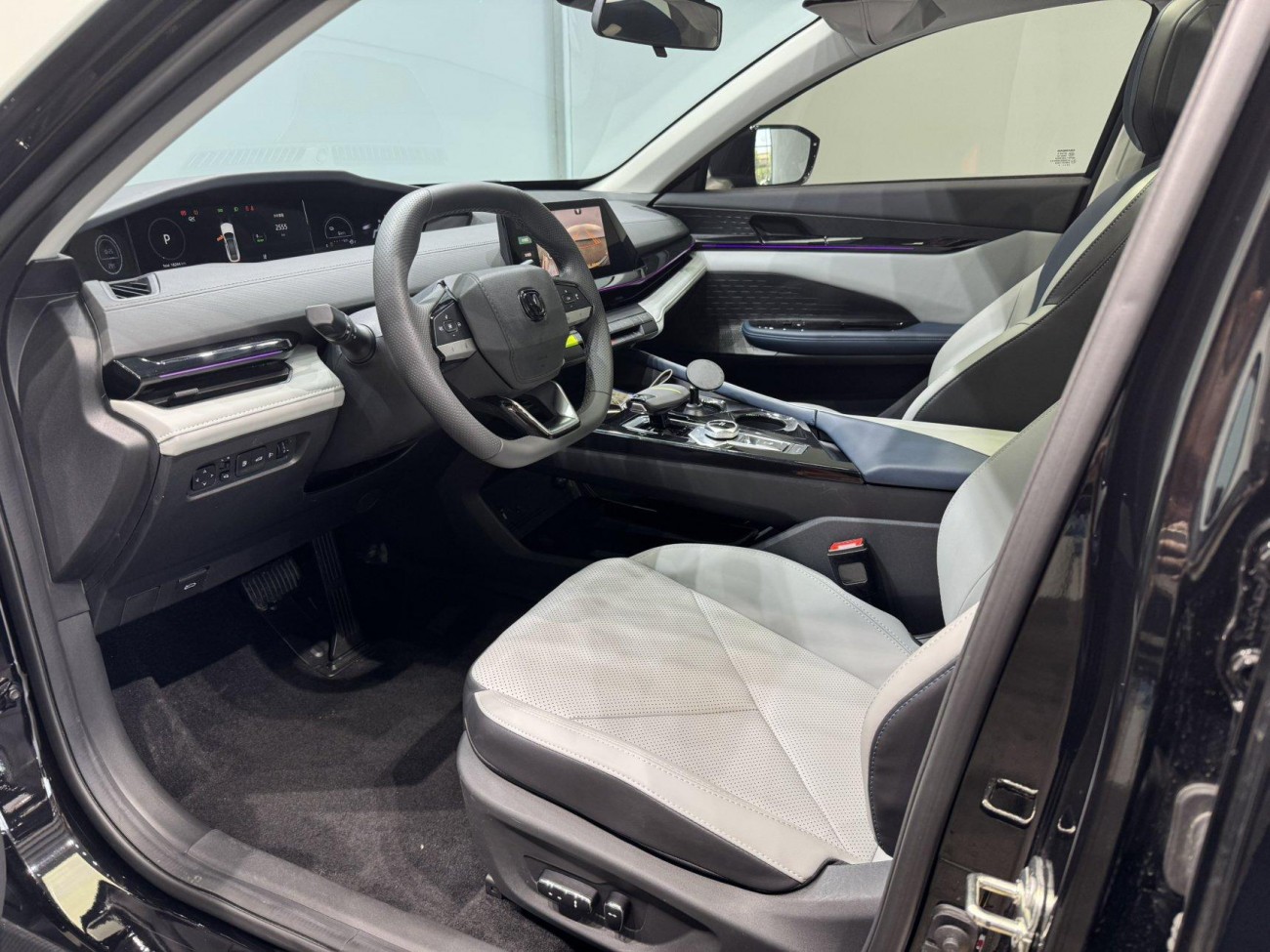 Changan UNI-V 2023