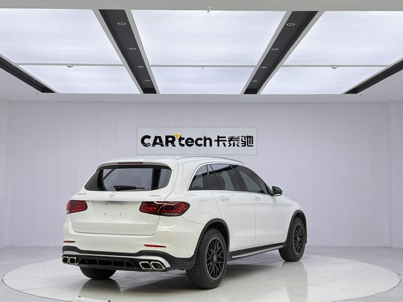 Mercedes-Benz GLC 260 L 2022