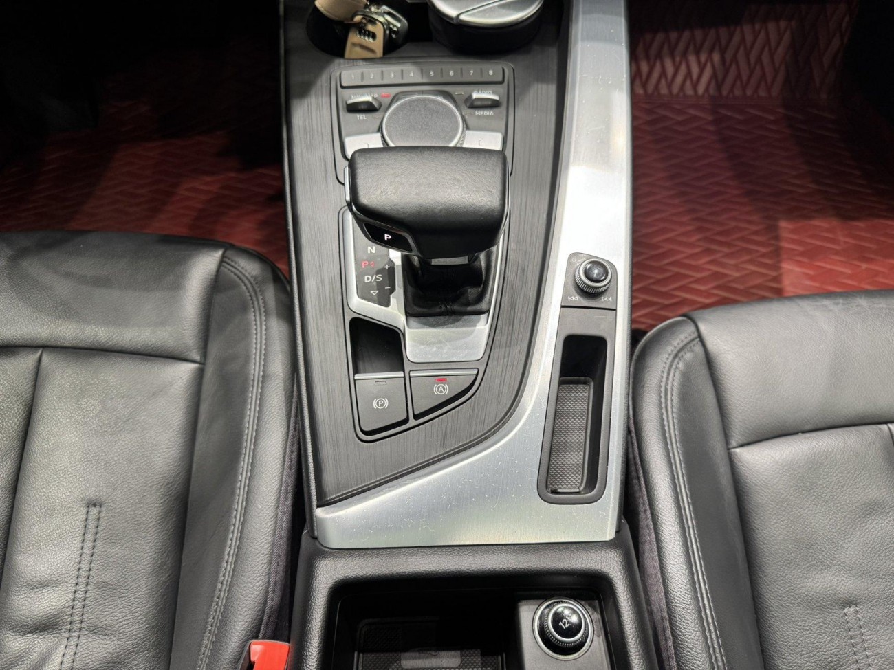 Audi A4L 30 2018