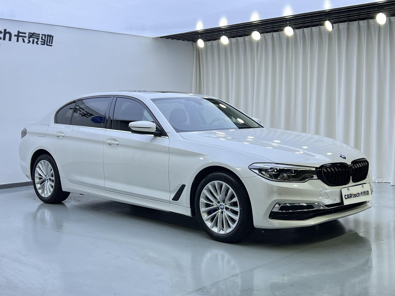 BMW 530Li 2019
