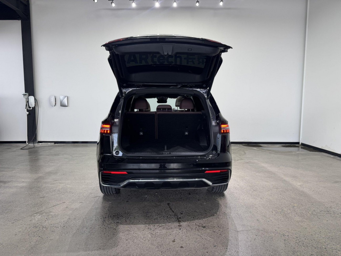 Geely Xingyue L 2023