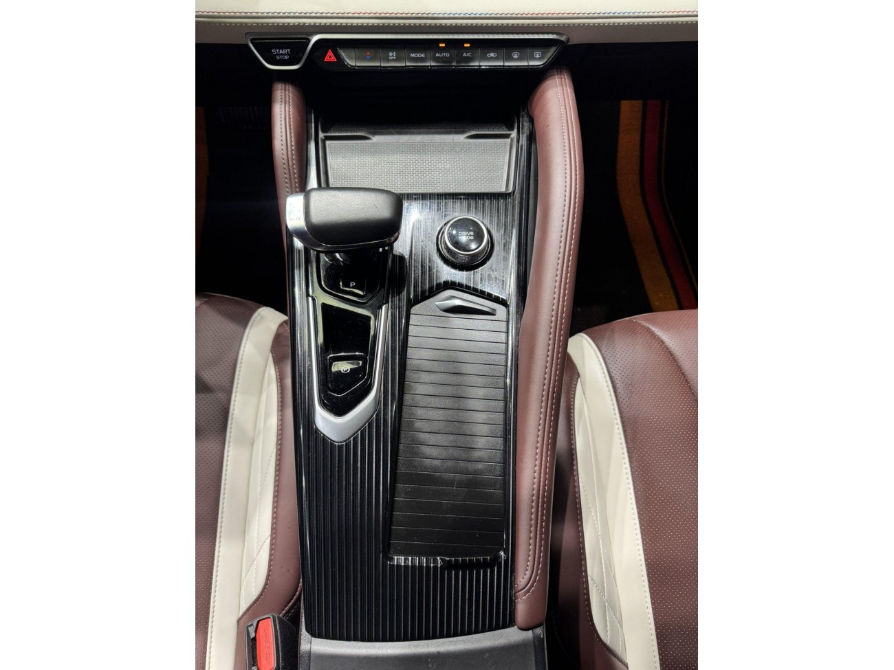Geely Xingyue L 2023