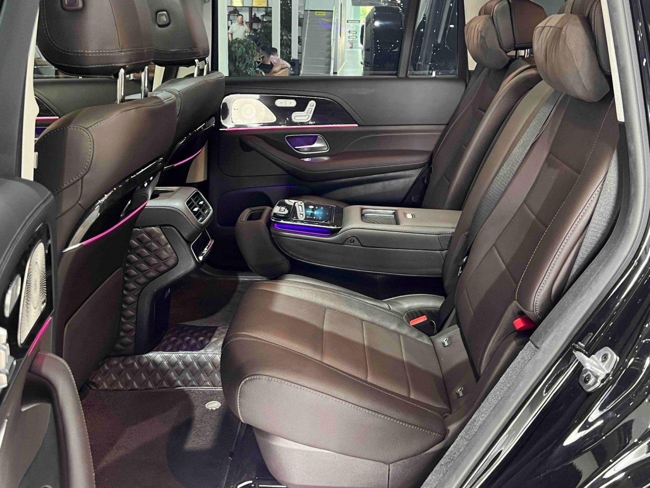 Mercedes-Benz GLS 450 4MATIC 2023