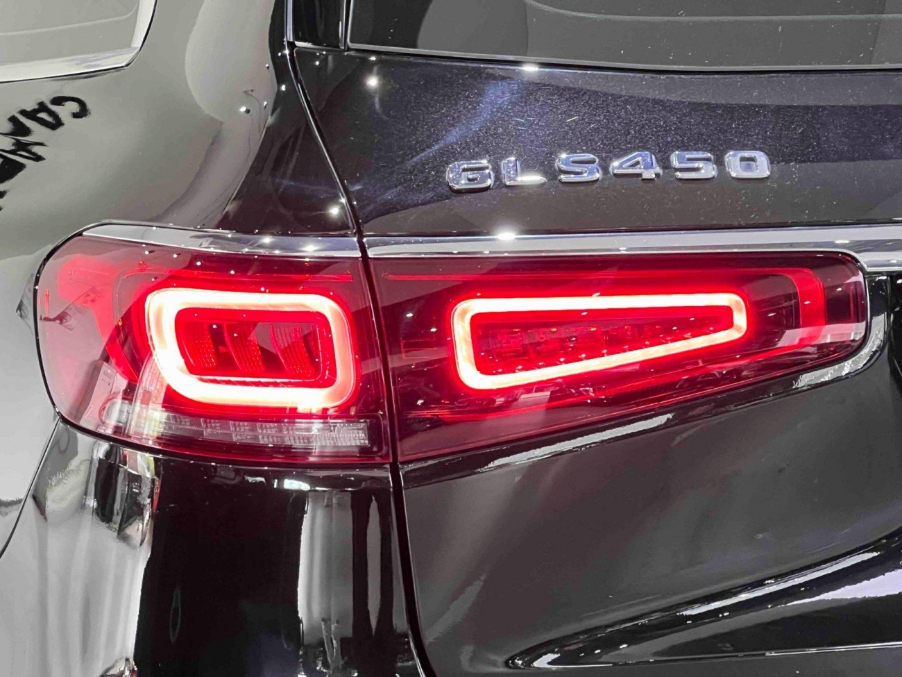 Mercedes-Benz GLS 450 4MATIC 2023