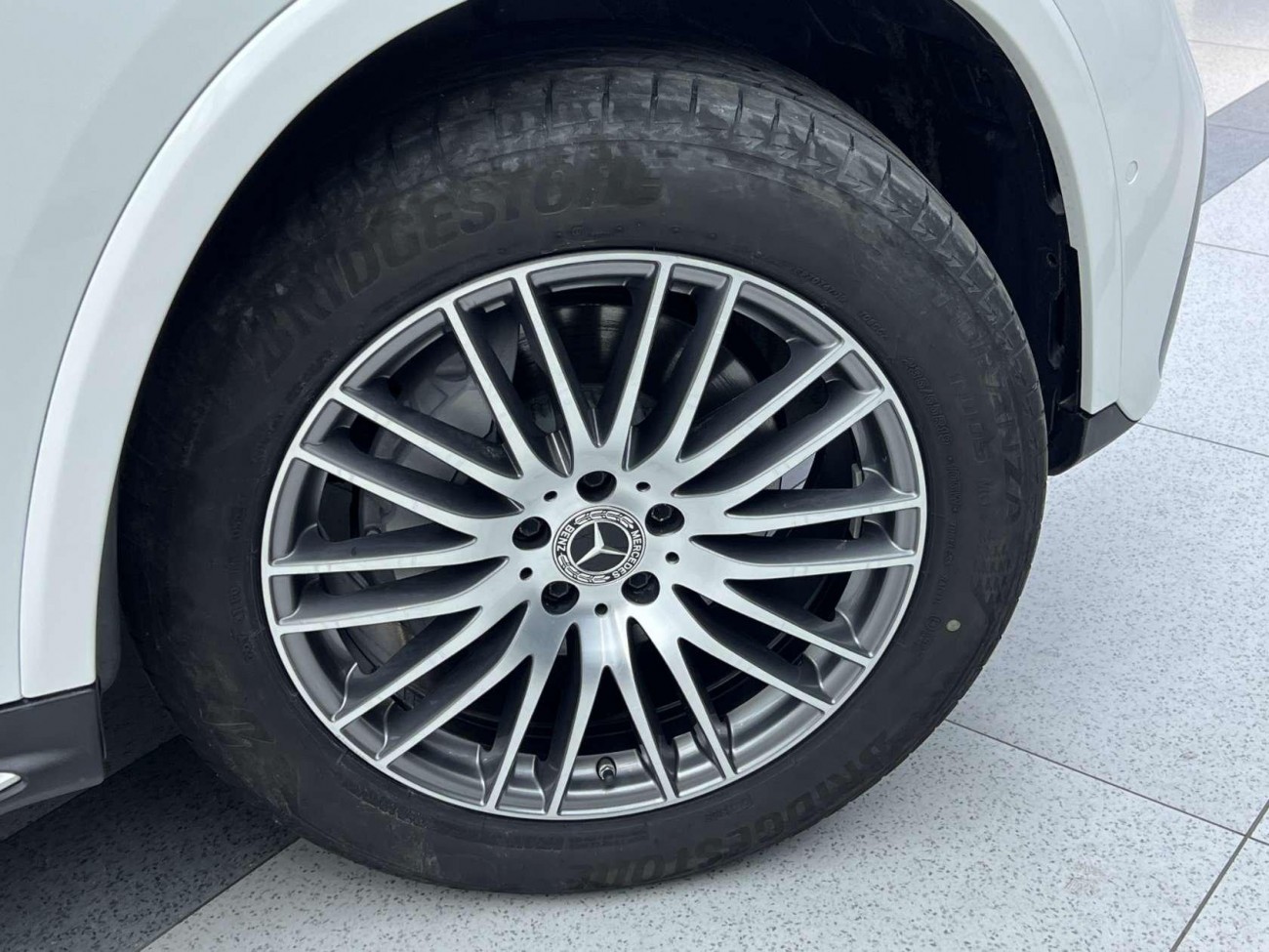 Mercedes-Benz GLC 300 L 2023