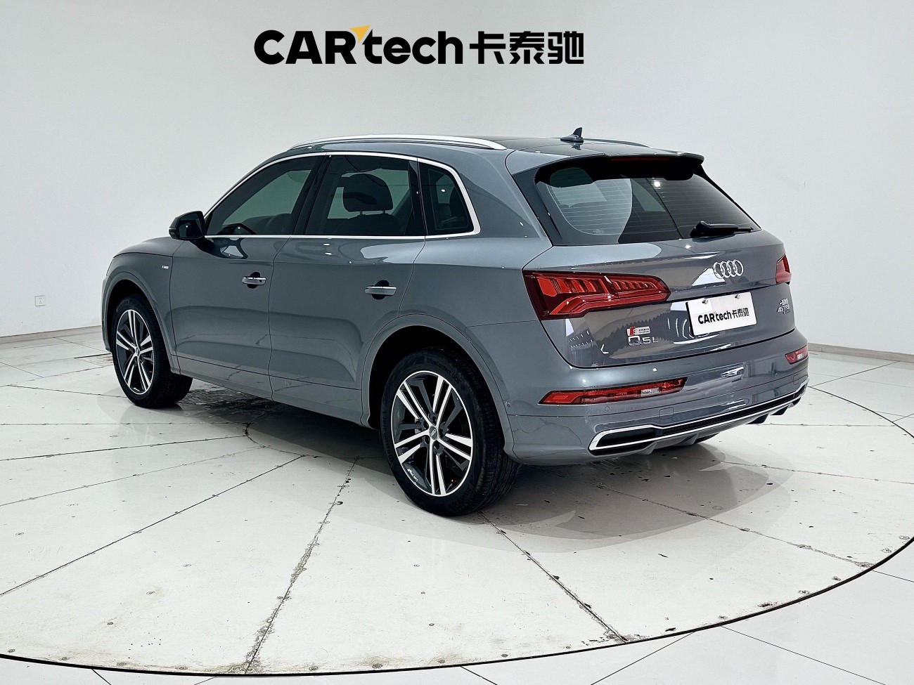 Audi Q5L 45 TFSI 2021