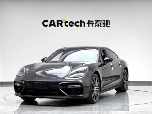 Porsche Panamera 2018