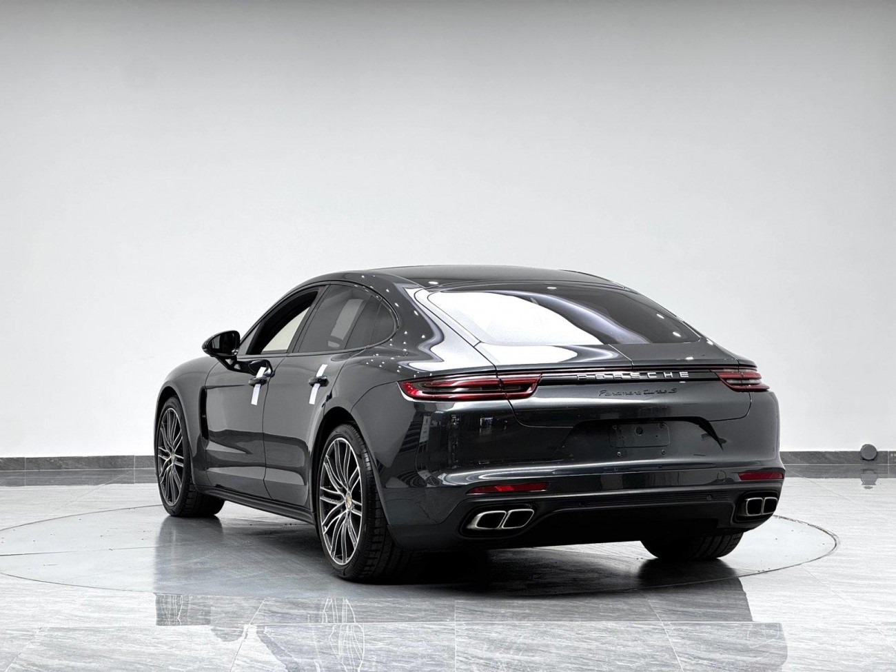 Porsche Panamera 2018