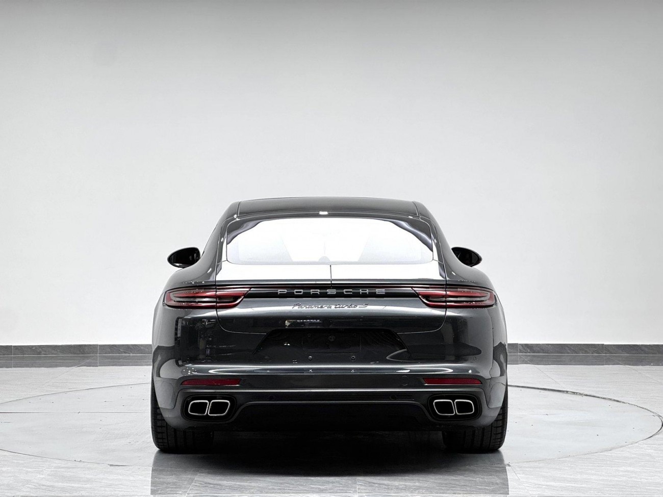 Porsche Panamera 2018