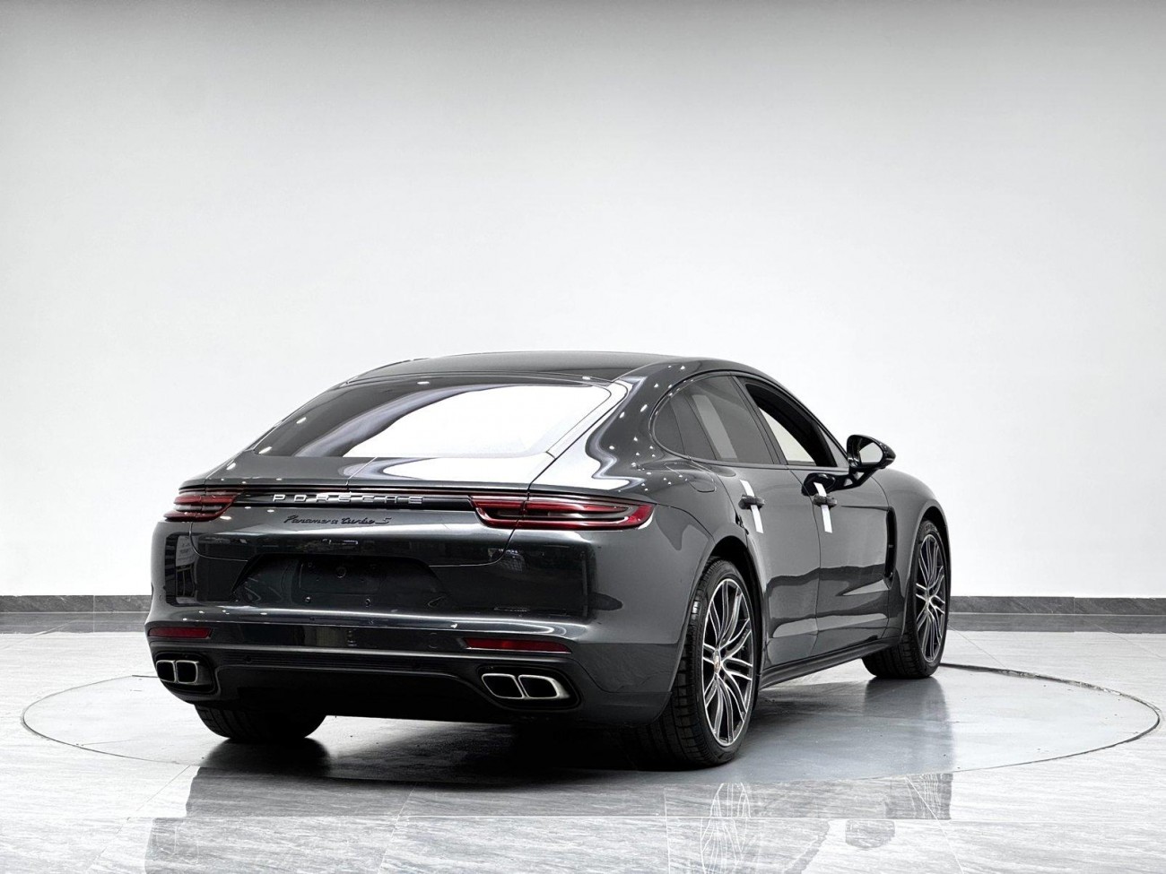 Porsche Panamera 2018