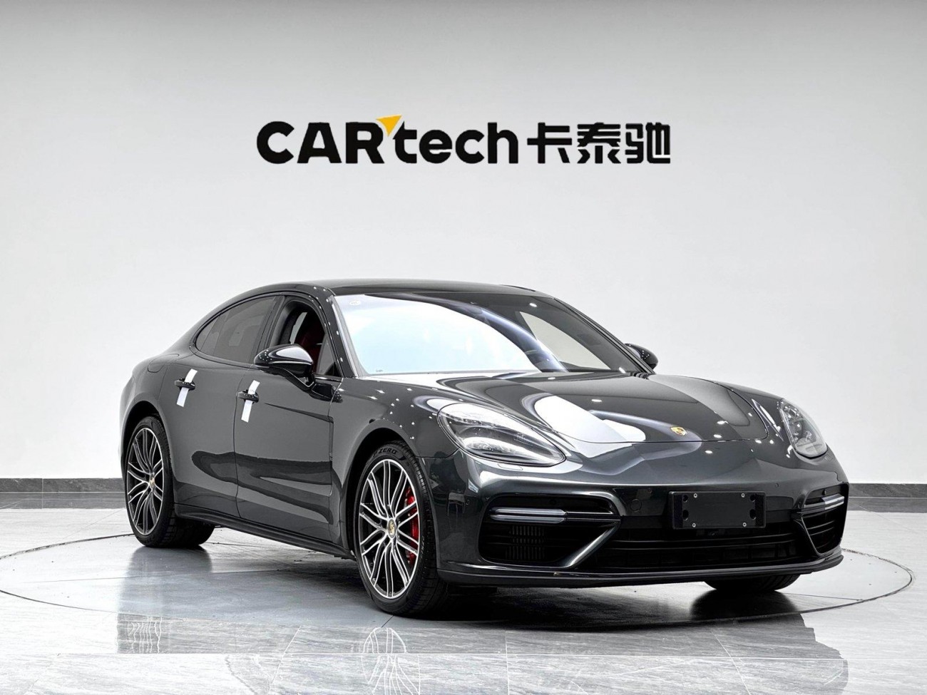 Porsche Panamera 2018