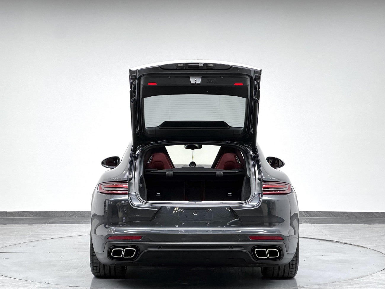 Porsche Panamera 2018