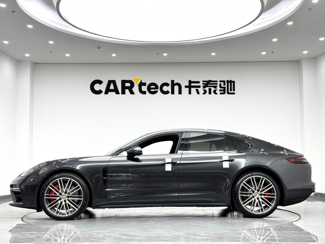Porsche Panamera 2018