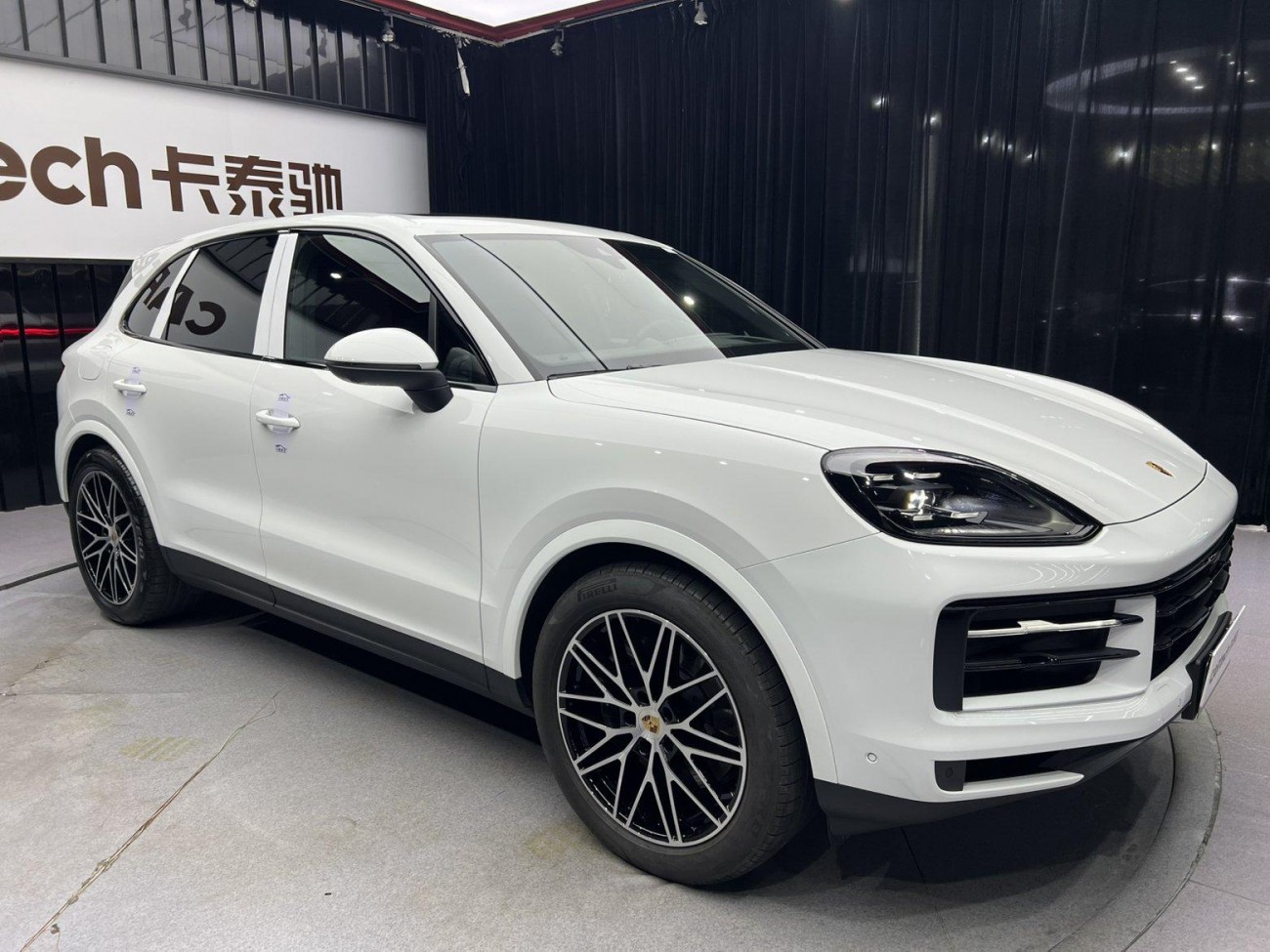 Porsche Cayenne 2024