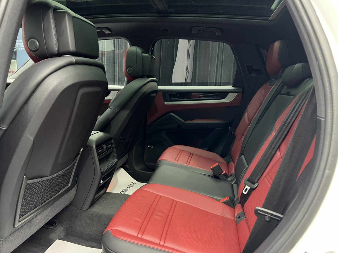 Porsche Cayenne 2024
