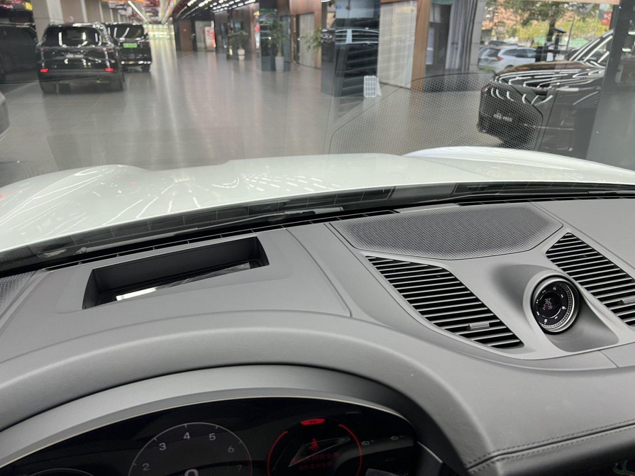 Porsche Cayenne 2024