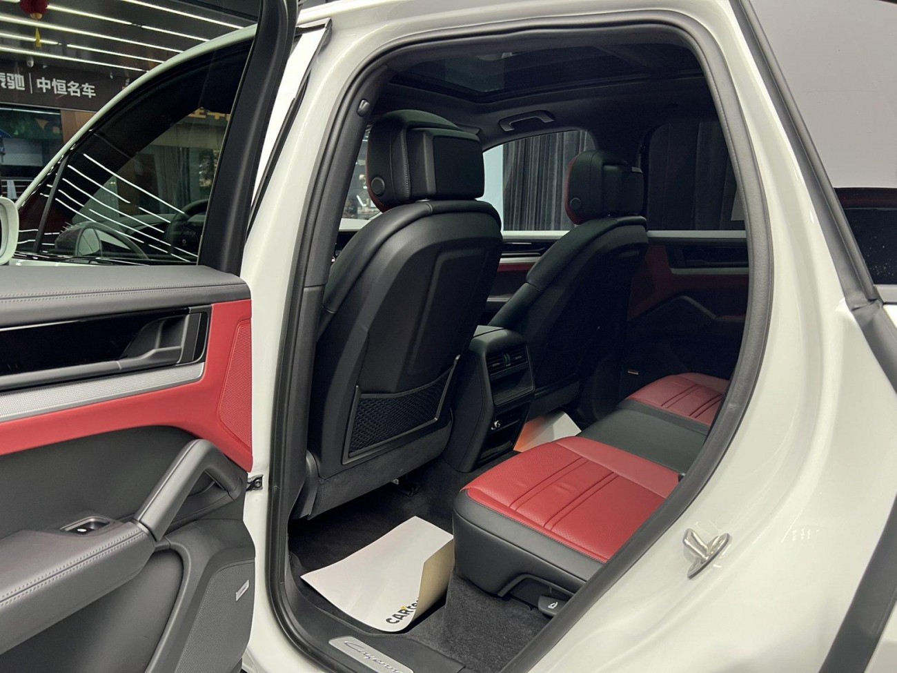Porsche Cayenne 2024