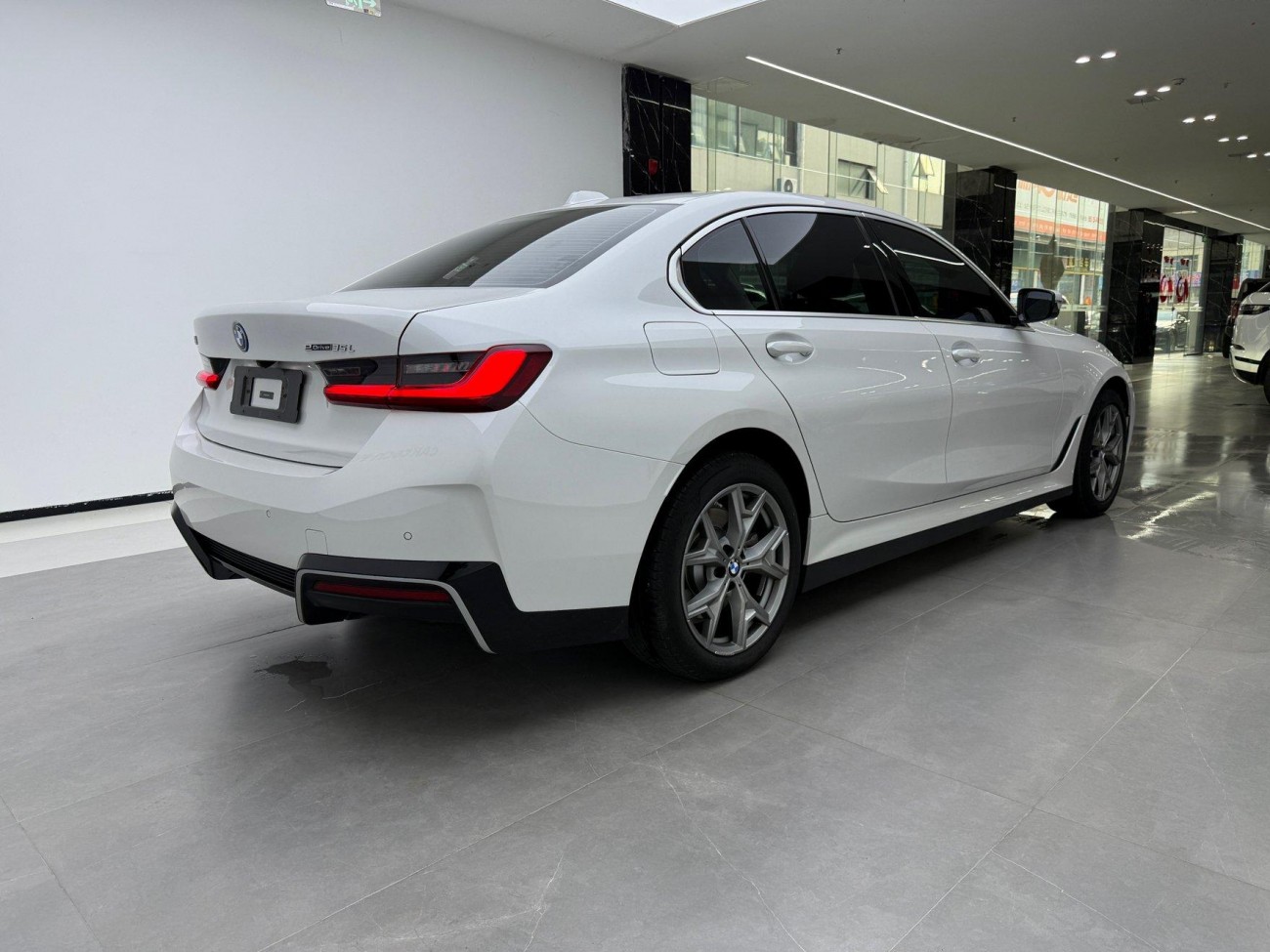BMW i3 2025