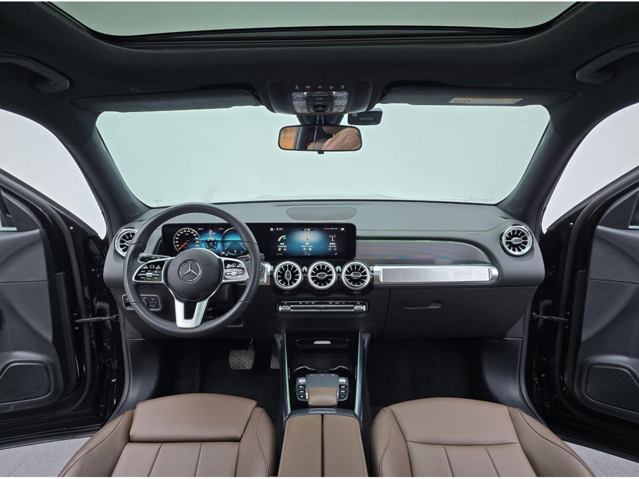 Mercedes-Benz GLB 2023