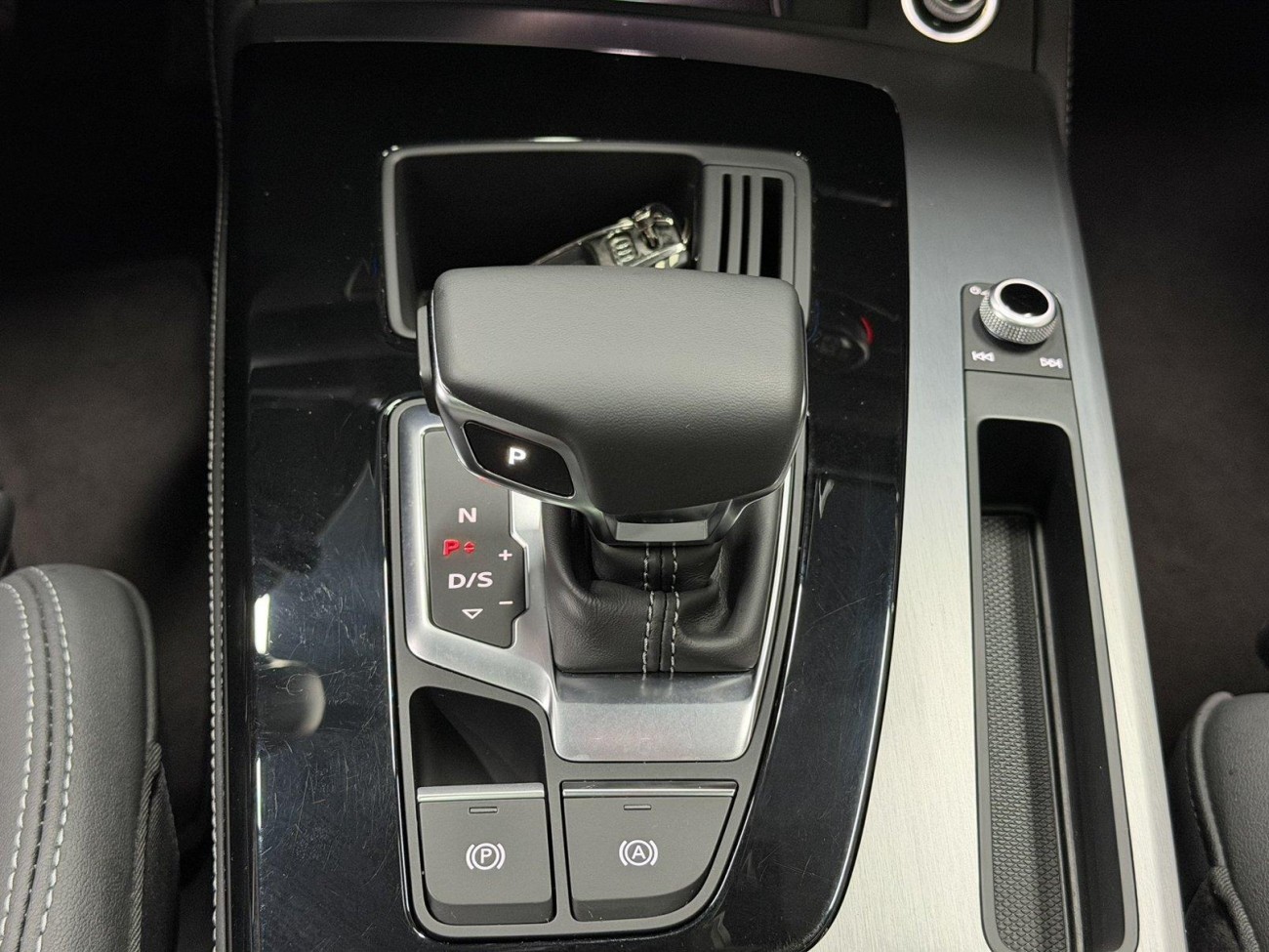 Audi Q5L 40 2023