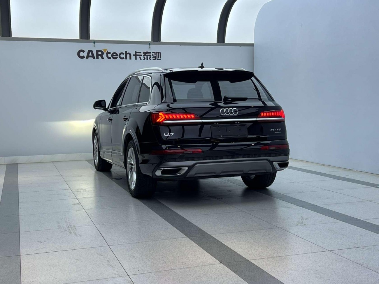 Audi Q7 45 TFSI 2021