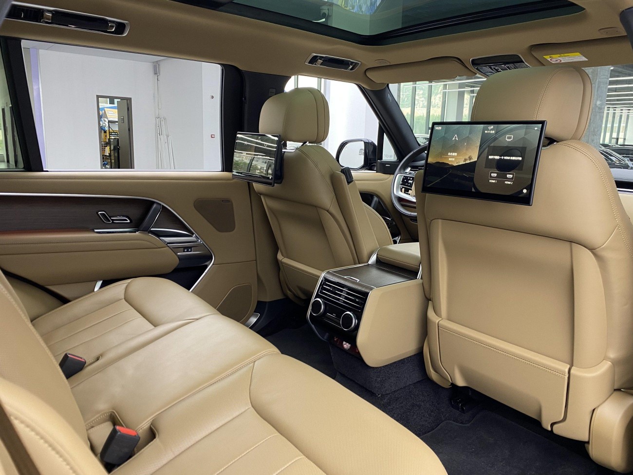 Land Rover Range Rover 2024