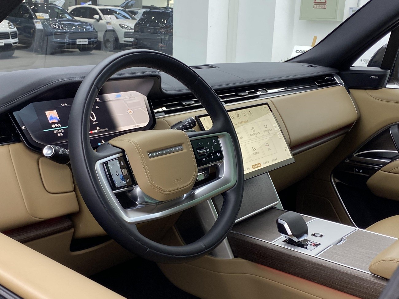 Land Rover Range Rover 2024