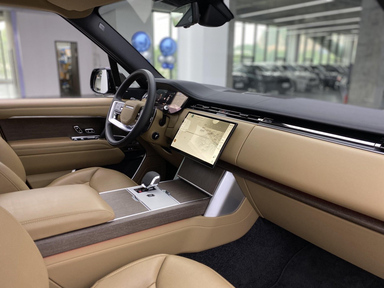 Land Rover Range Rover 2024