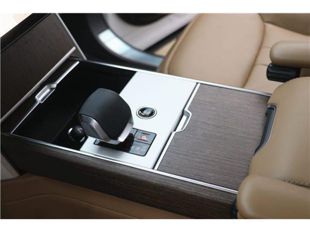Land Rover Range Rover 2025