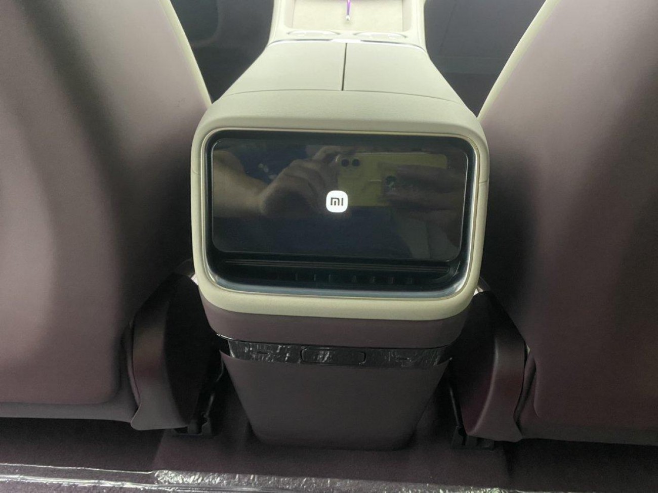 Xiaomi YU7 2025