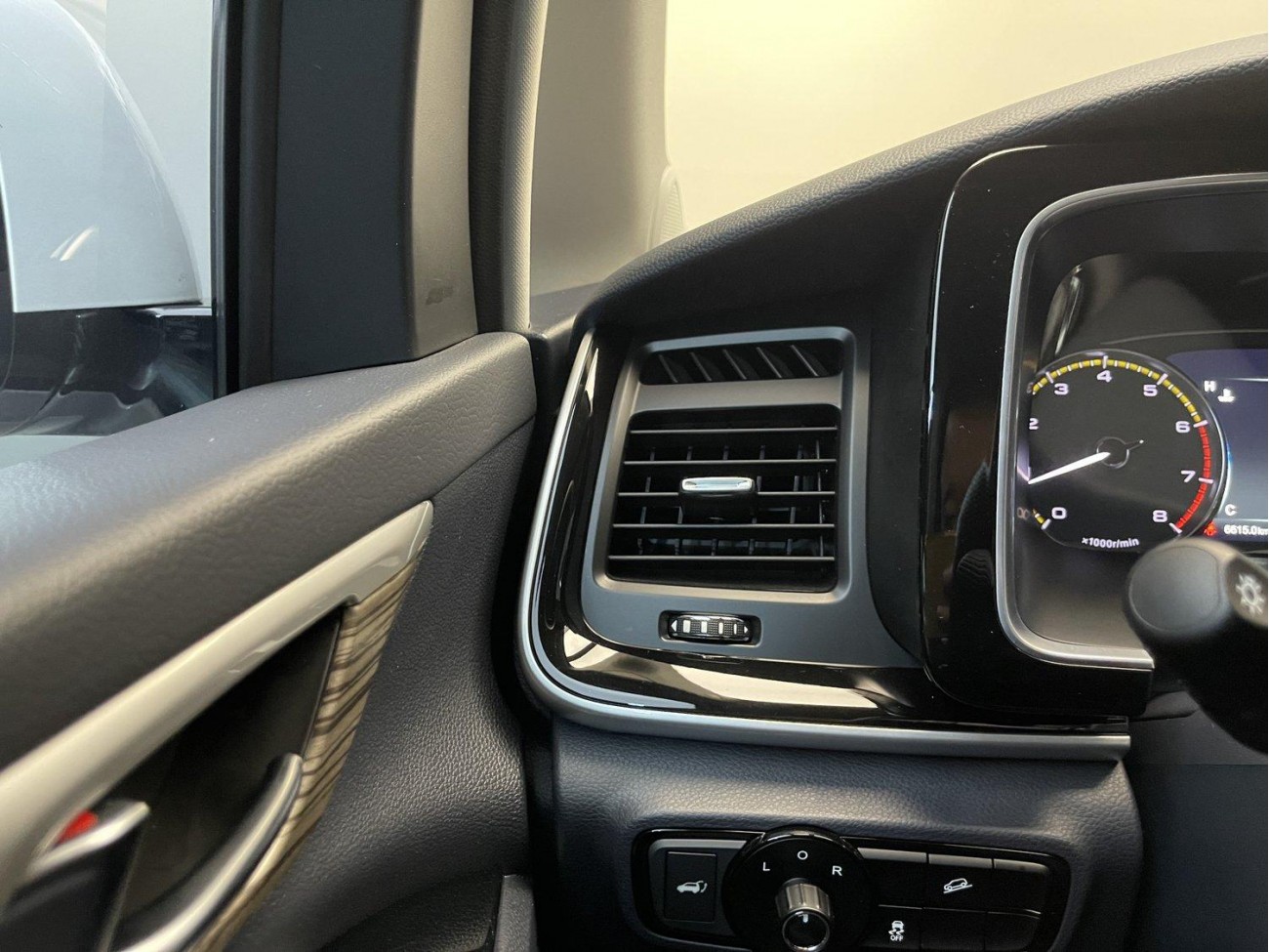 Trumpchi M8 2024