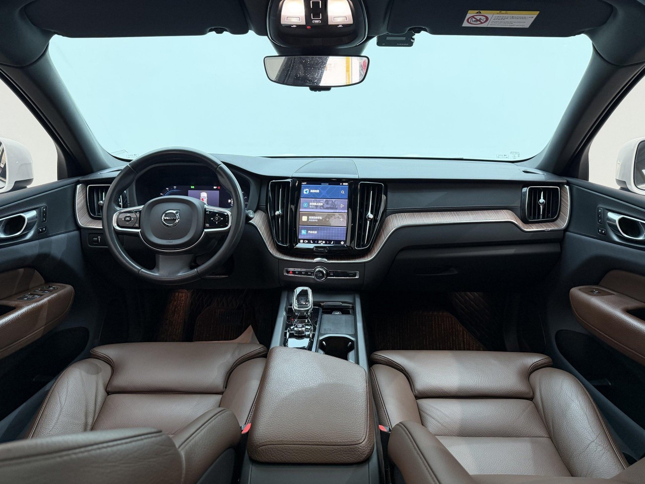 Volvo XC60 2022