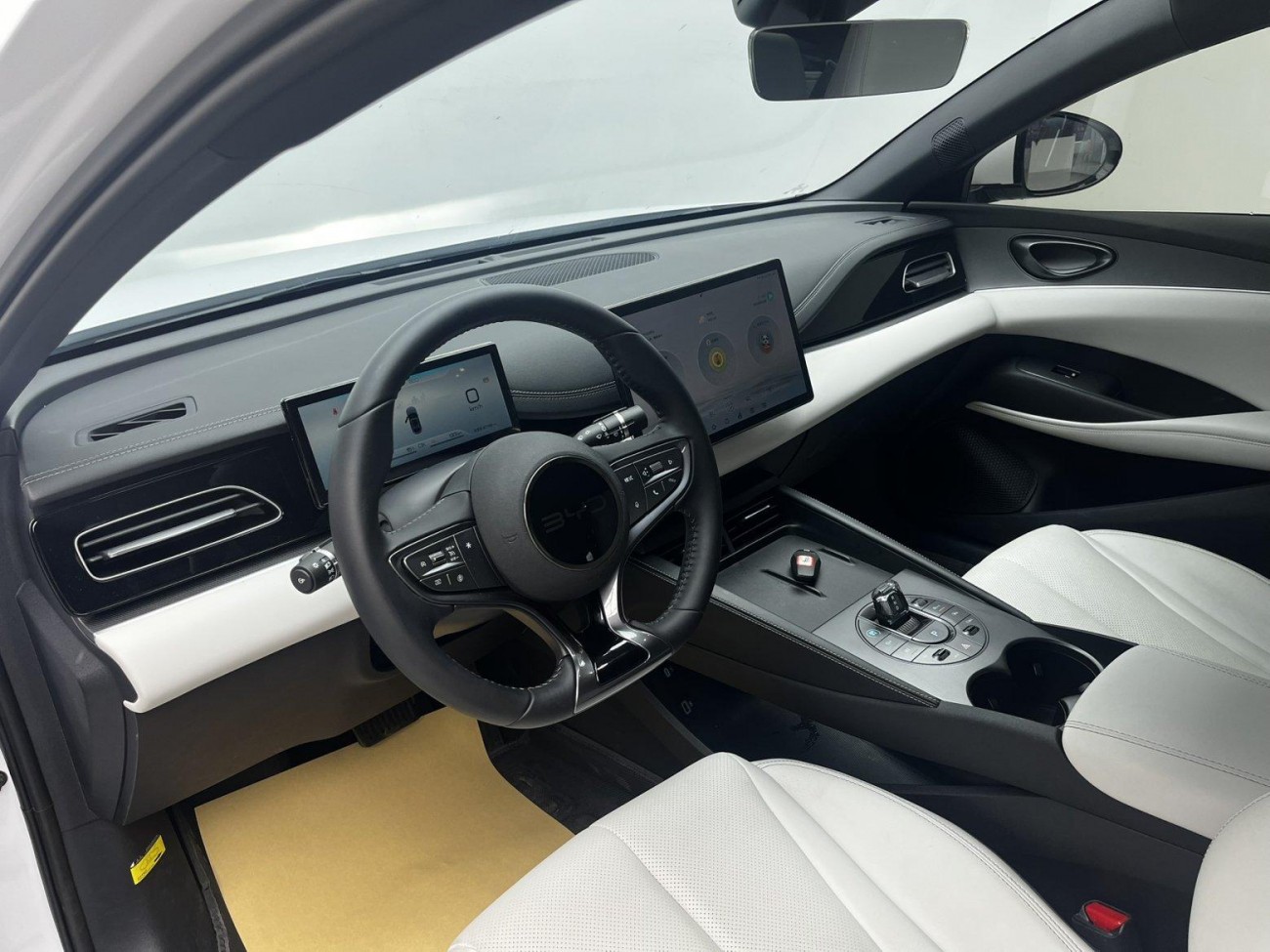 BYD Seal 2025
