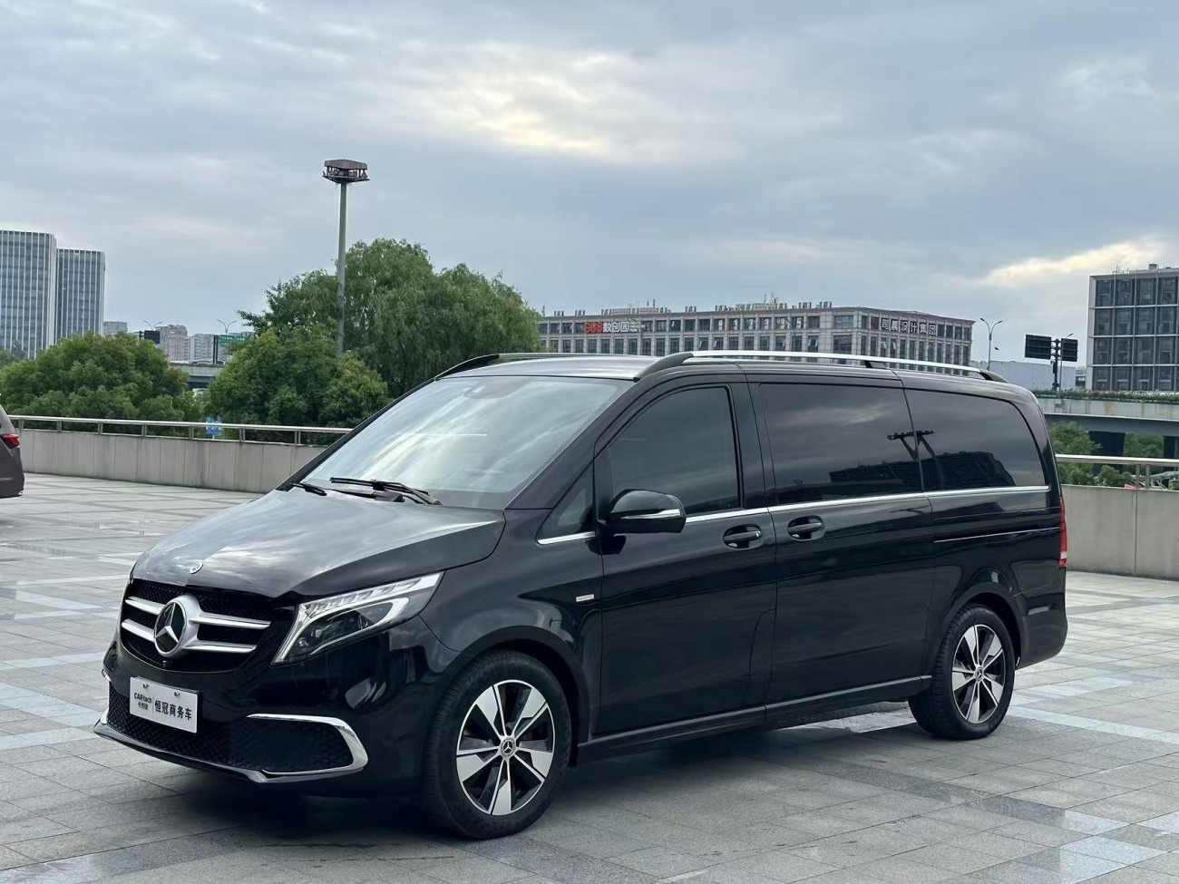 Mercedes-Benz V 2020