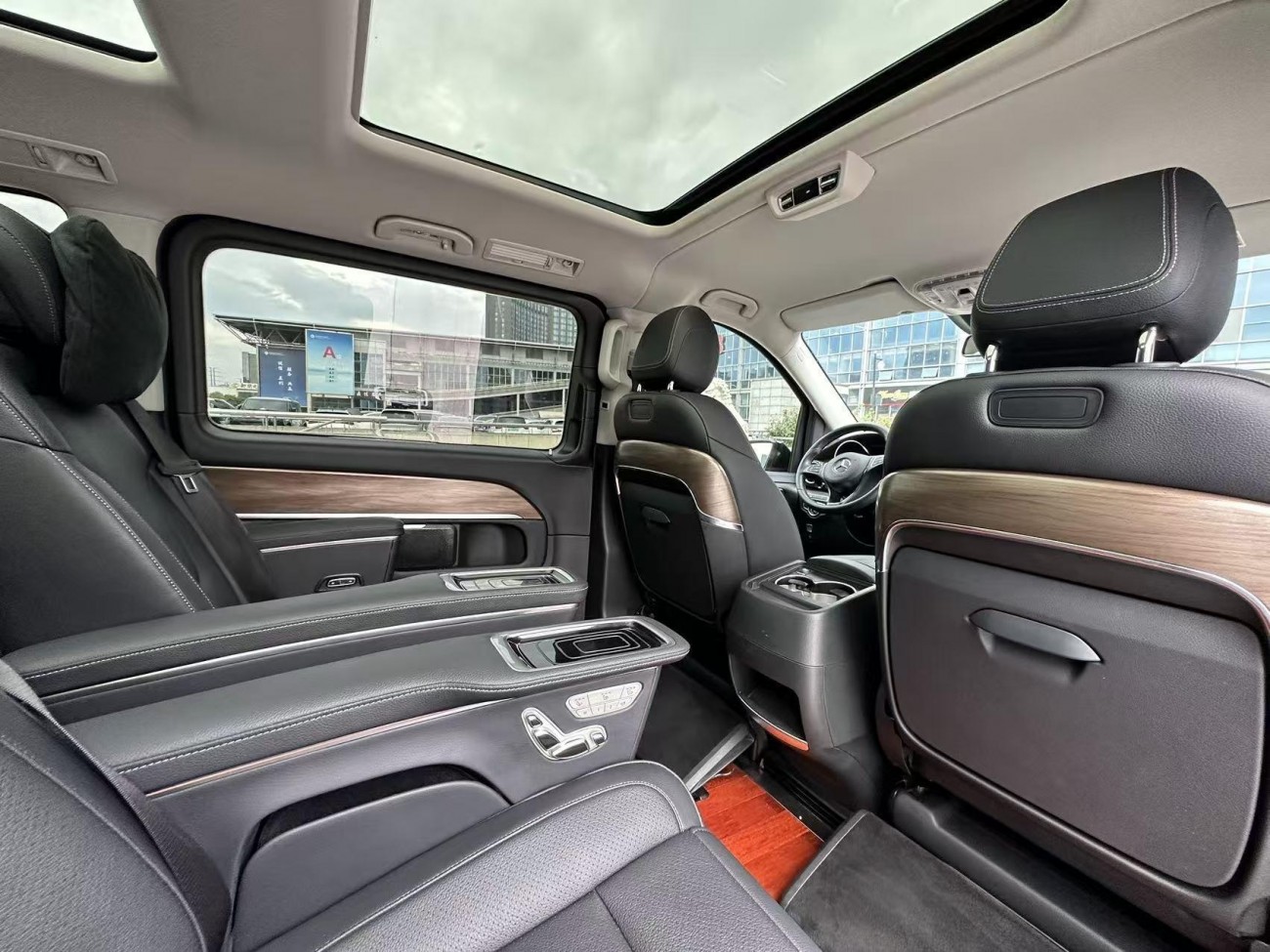 Mercedes-Benz V 2020