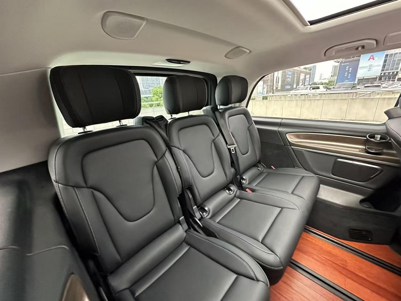 Mercedes-Benz V 2020