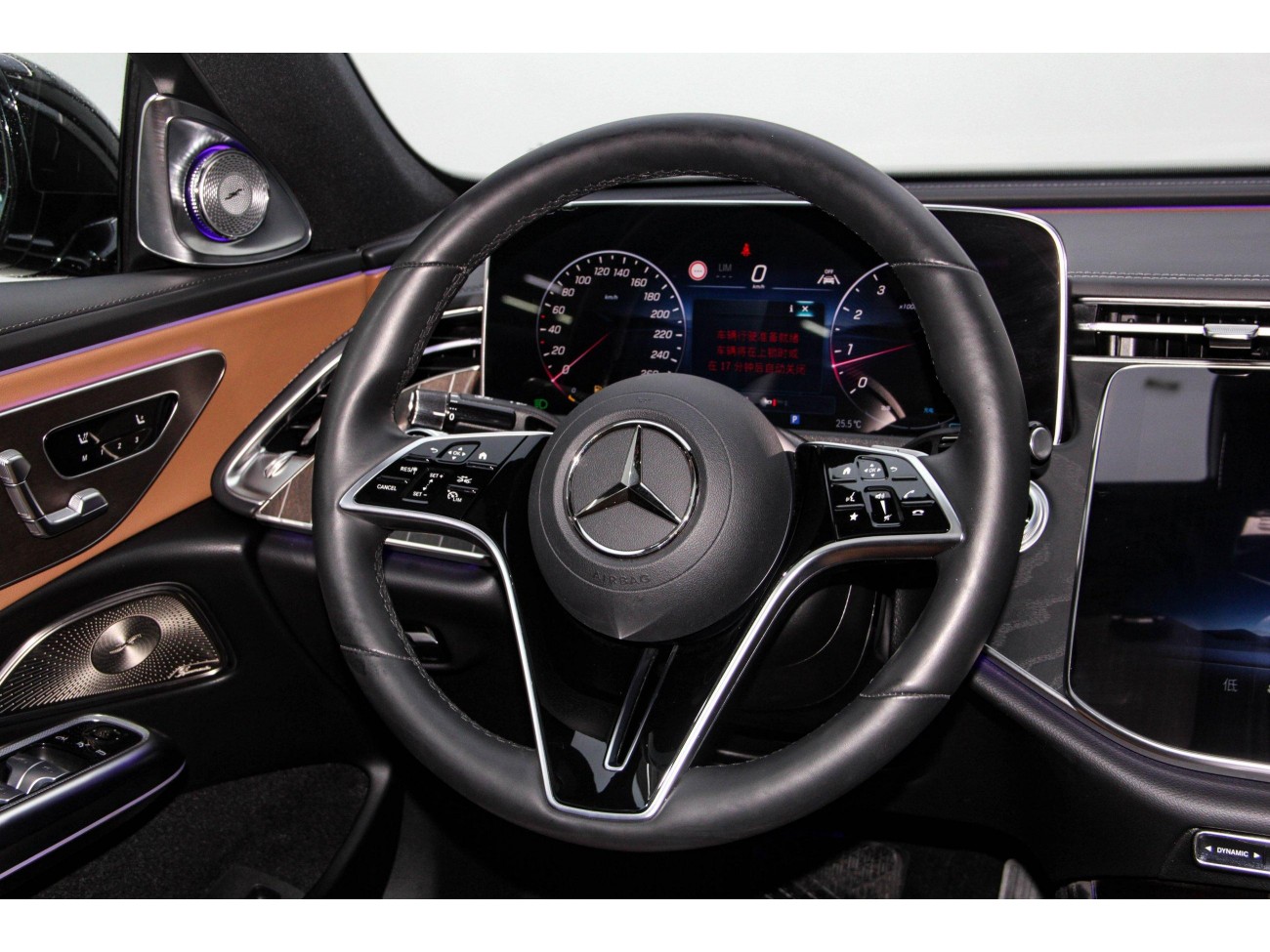 Mercedes-Benz E 300 L 2024