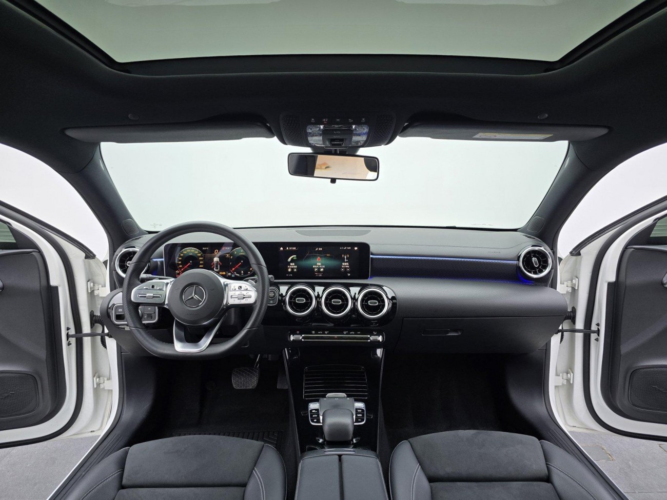 Mercedes-Benz A 200 L 2019