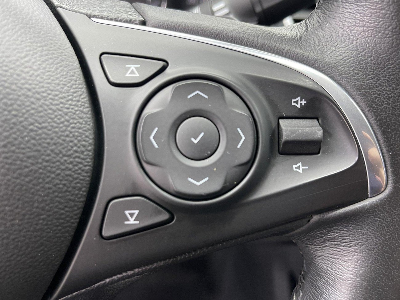 Buick LaCrosse 2021