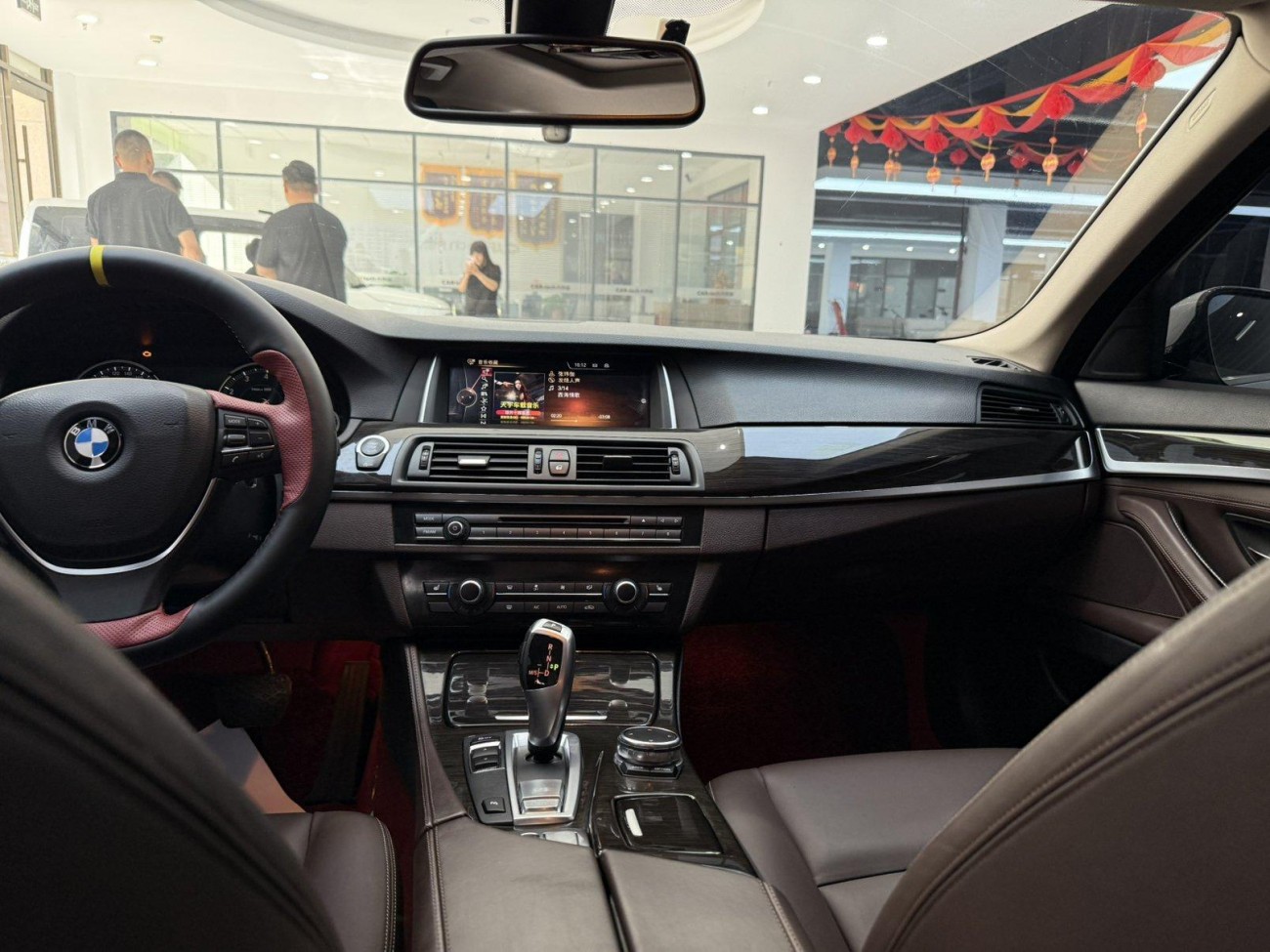 BMW 525Li 2015