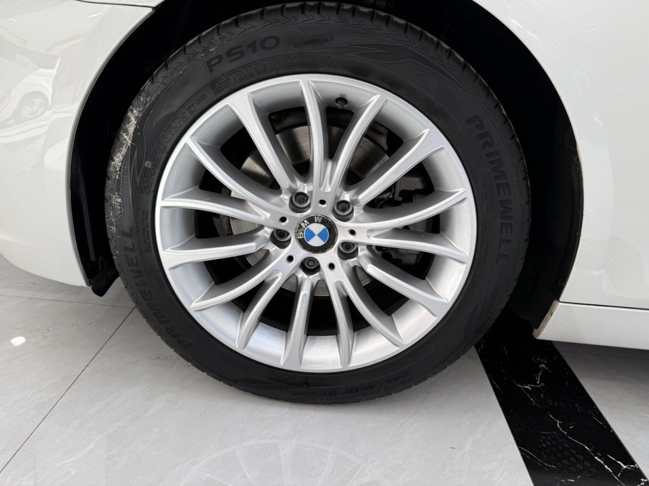 BMW 525Li 2015