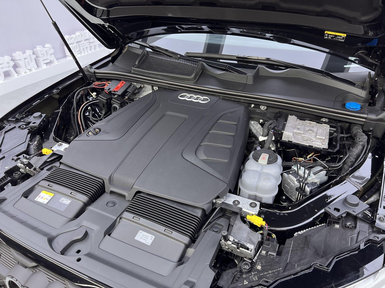 Audi Q7 45 TFSI 2025