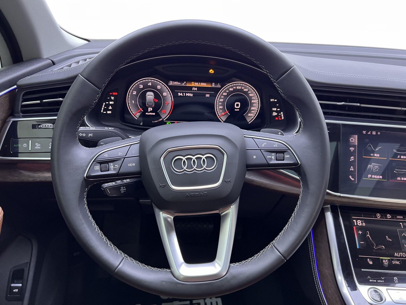 Audi Q7 45 TFSI 2025