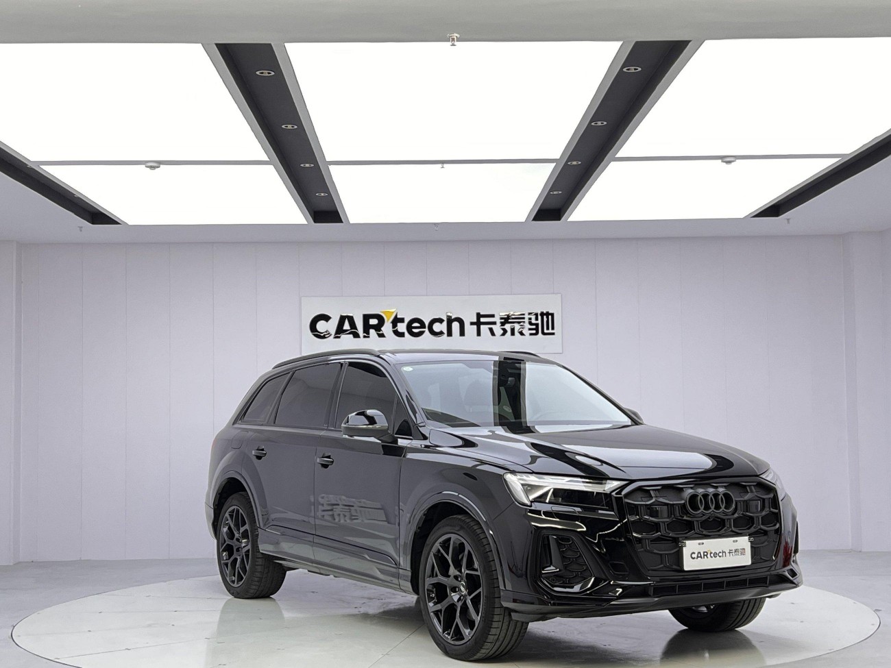 Audi Q7 45 TFSI 2025