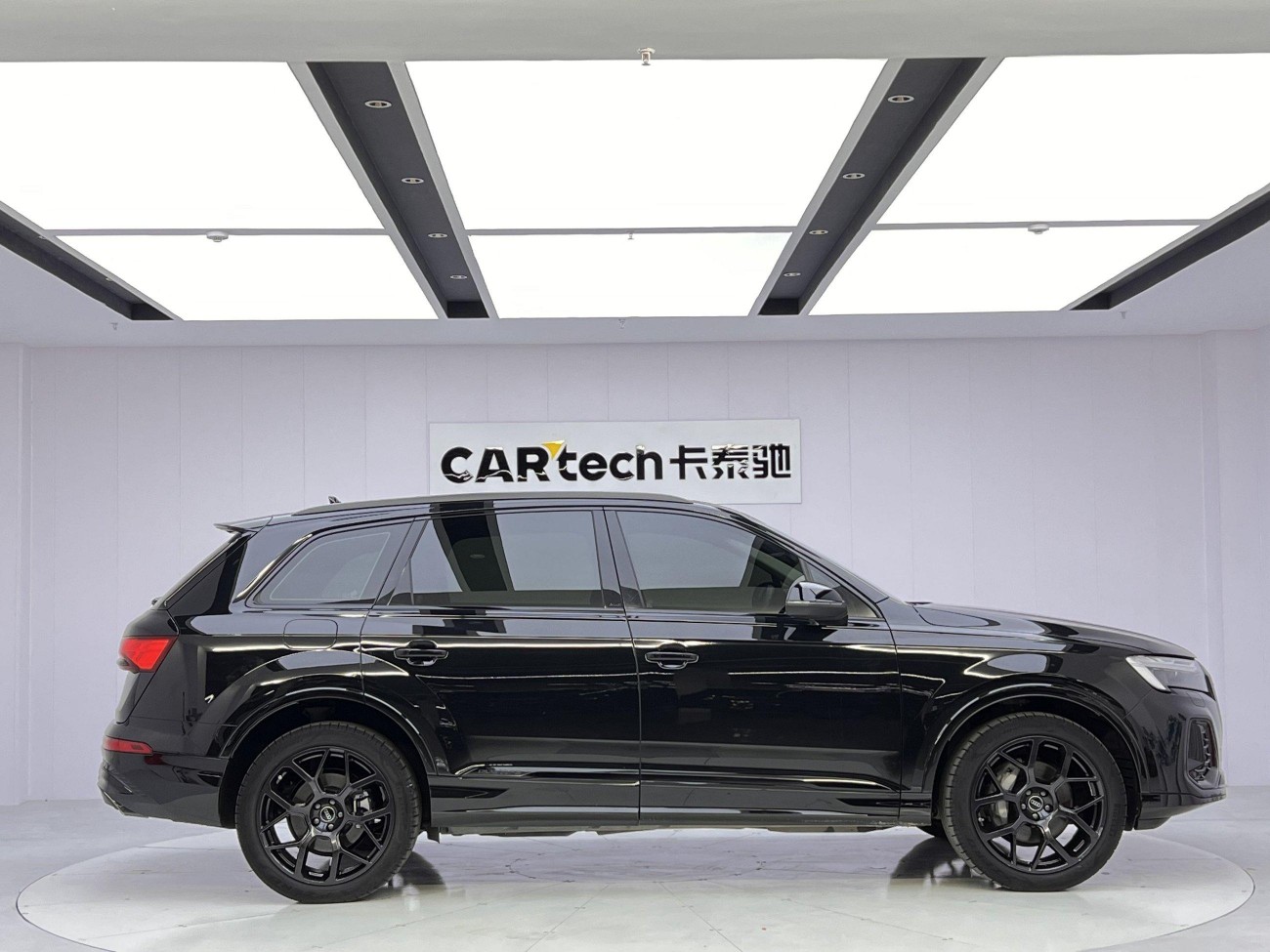 Audi Q7 45 TFSI 2025